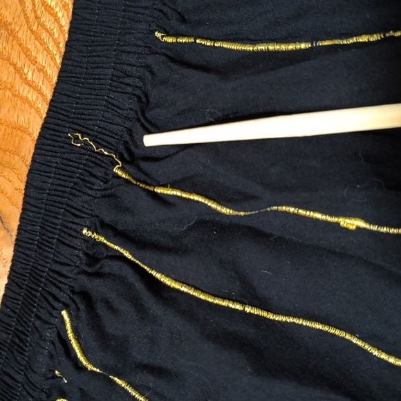 🧚♀️Whimsigoth Fairycore Black + Gold Skirt - Picture 13 of 14